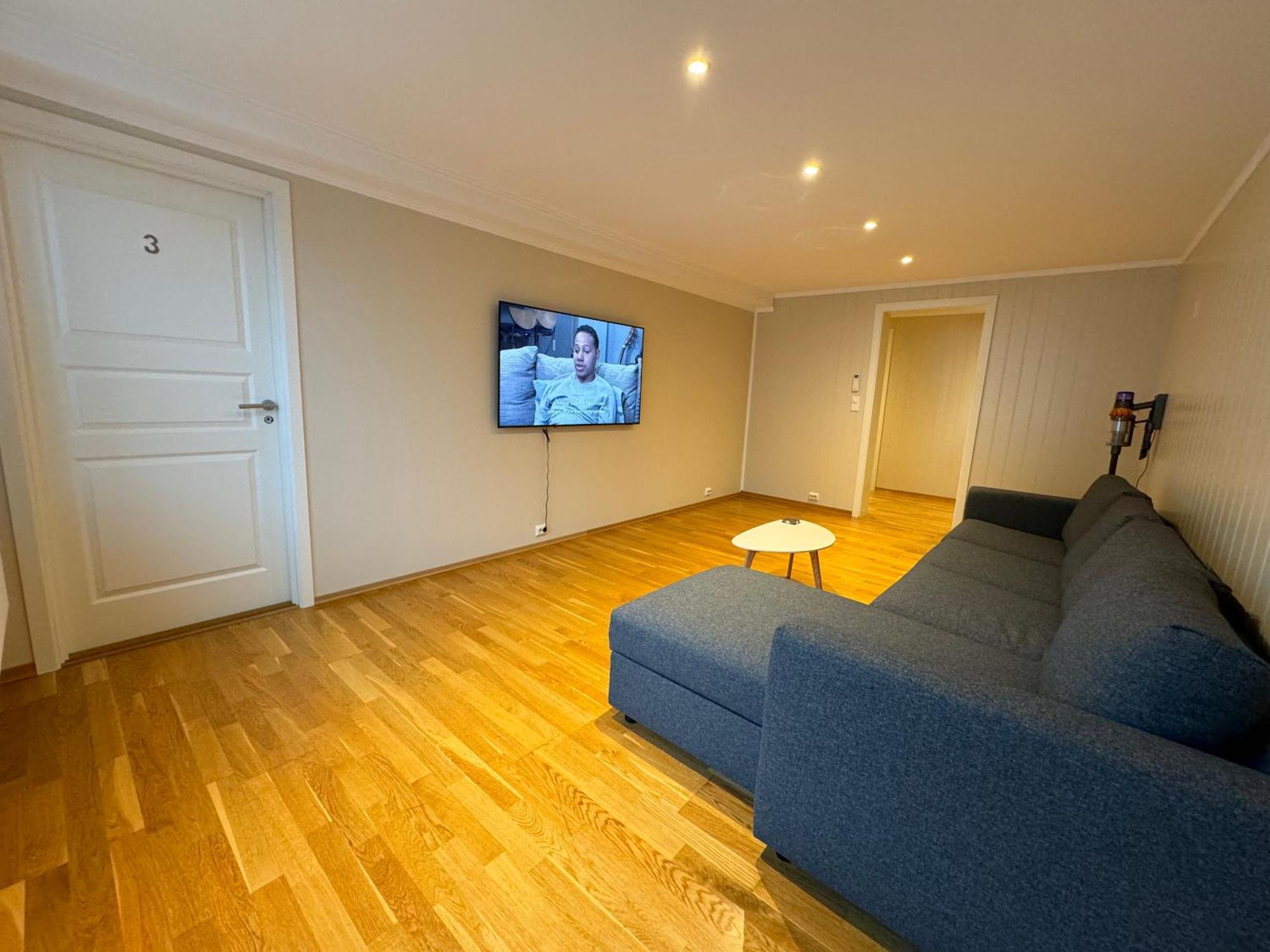 Charming 3-Bedroom Apartment In The Heart Of Kristiansund Exterior foto